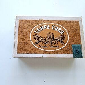 Vintage Cigar Box Tampa Cubs Cardboard 5 Cent Advertising Ephemera Customs Stamp